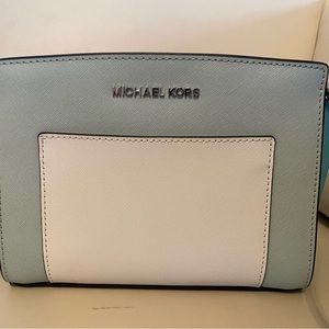 Michael Kors Shoulder bag (look brand new)